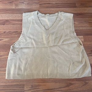 Sweater vest